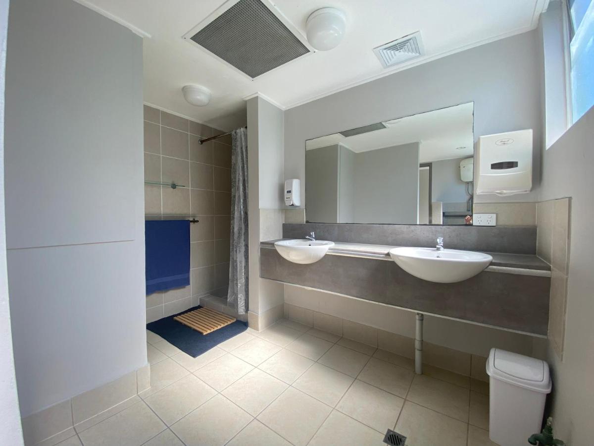 גולד קוסט Homely Inn Hostel מראה חיצוני תמונה